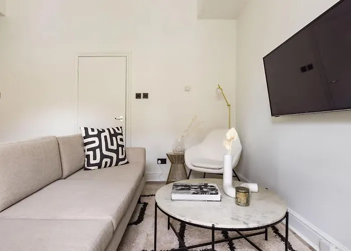The Kensington And Chelsea Classic - Glamorous 2Bdr Flat