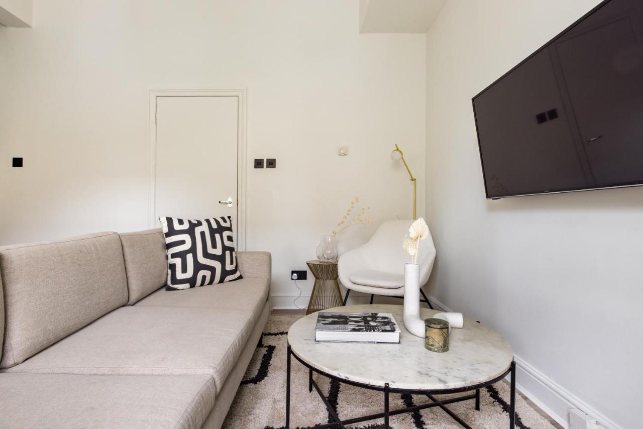 The Kensington And Chelsea Classic - Glamorous 2bdr Flat Апартаменты Лондон